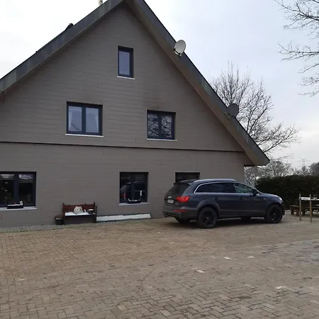 Auf Dem Lande Lägenhet Weener